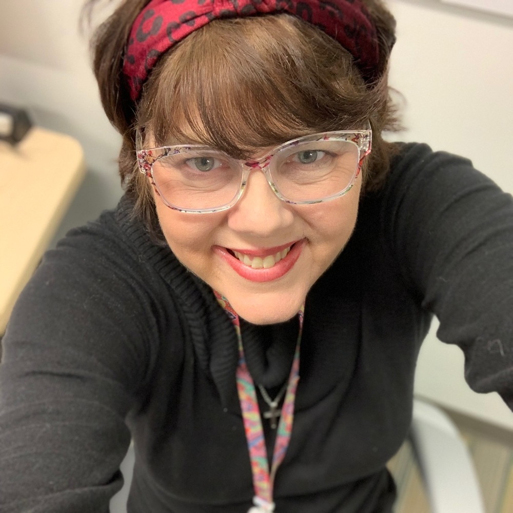 Meet your Posher, Amy